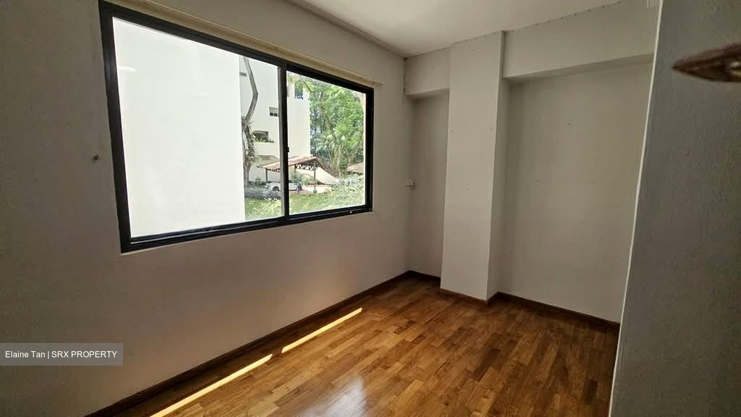 Hillcrest Arcadia (D11), Condominium #556934431